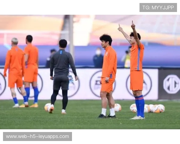 鲁能教练变动或带来人员轮换，年轻球员获机会