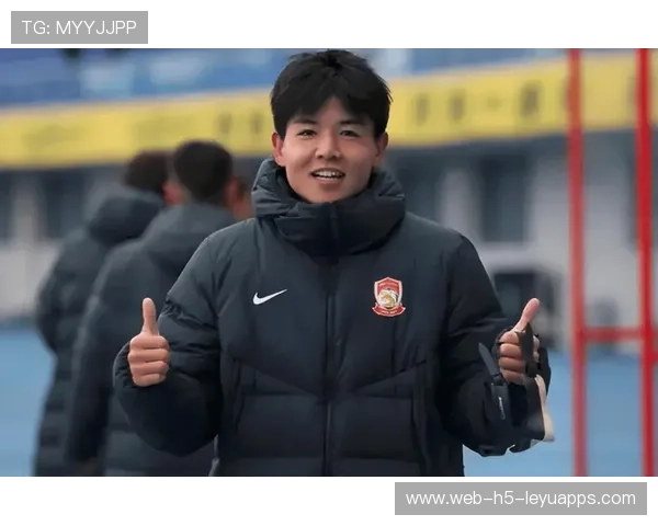 徐彬签约狼队，挑战英超U21赛季，未来可期